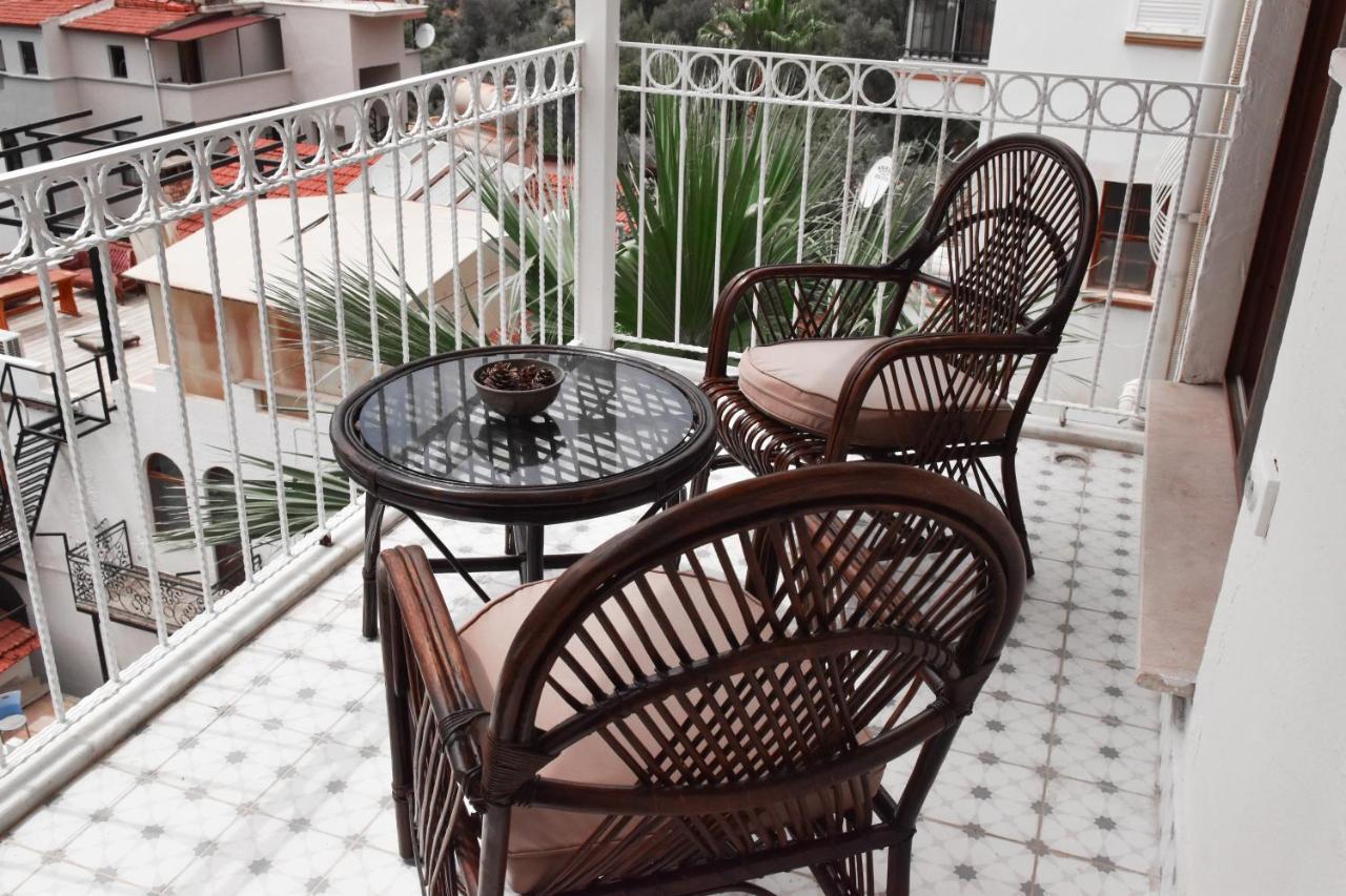Smyrna Pansiyon Kaş Extérieur photo