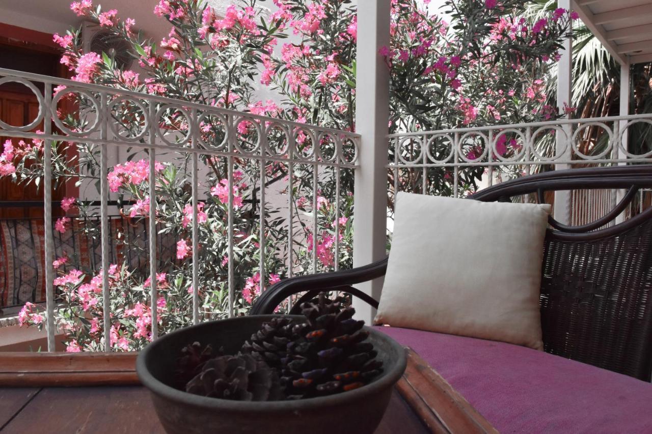 Smyrna Pansiyon Kaş Extérieur photo